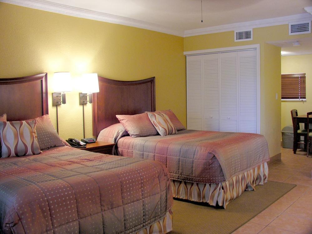 Away Inn Lauderdale-by-the-Sea Exteriér fotografie