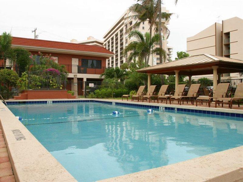 Away Inn Lauderdale-by-the-Sea Exteriér fotografie