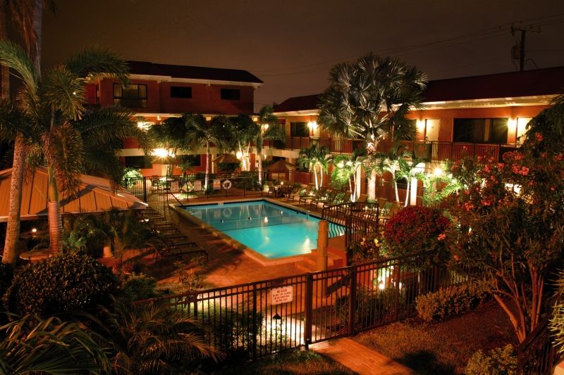 Away Inn Lauderdale-by-the-Sea Exteriér fotografie