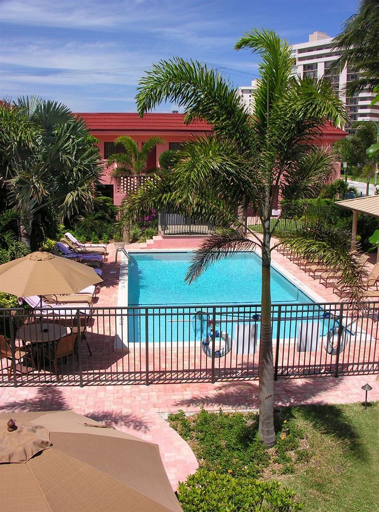 Away Inn Lauderdale-by-the-Sea Exteriér fotografie
